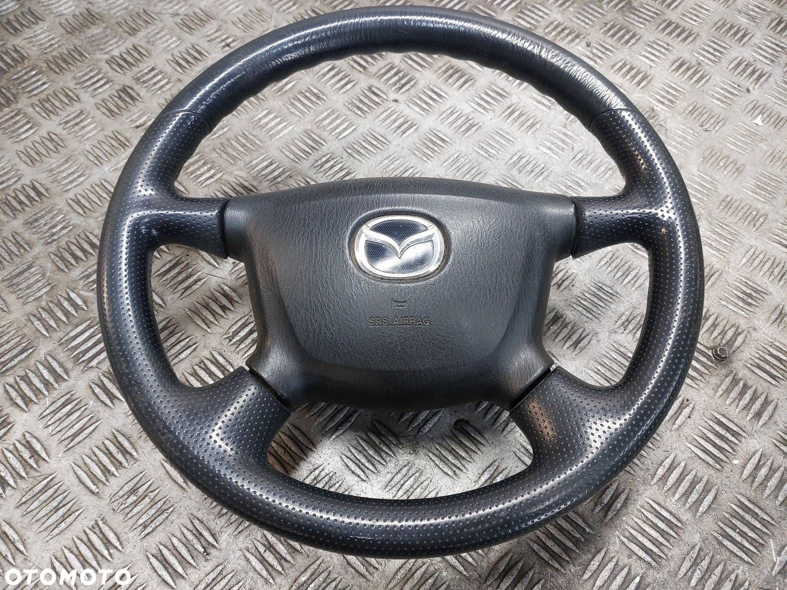 KIEROWNICA + PODUSZKA MAZDA DEMIO I LIFT LC6357K00 - 1