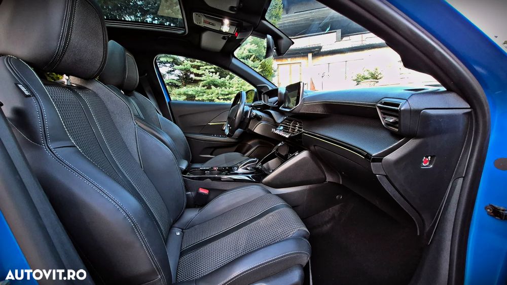 Peugeot 208 PureTech 130 EAT8 GT - 15