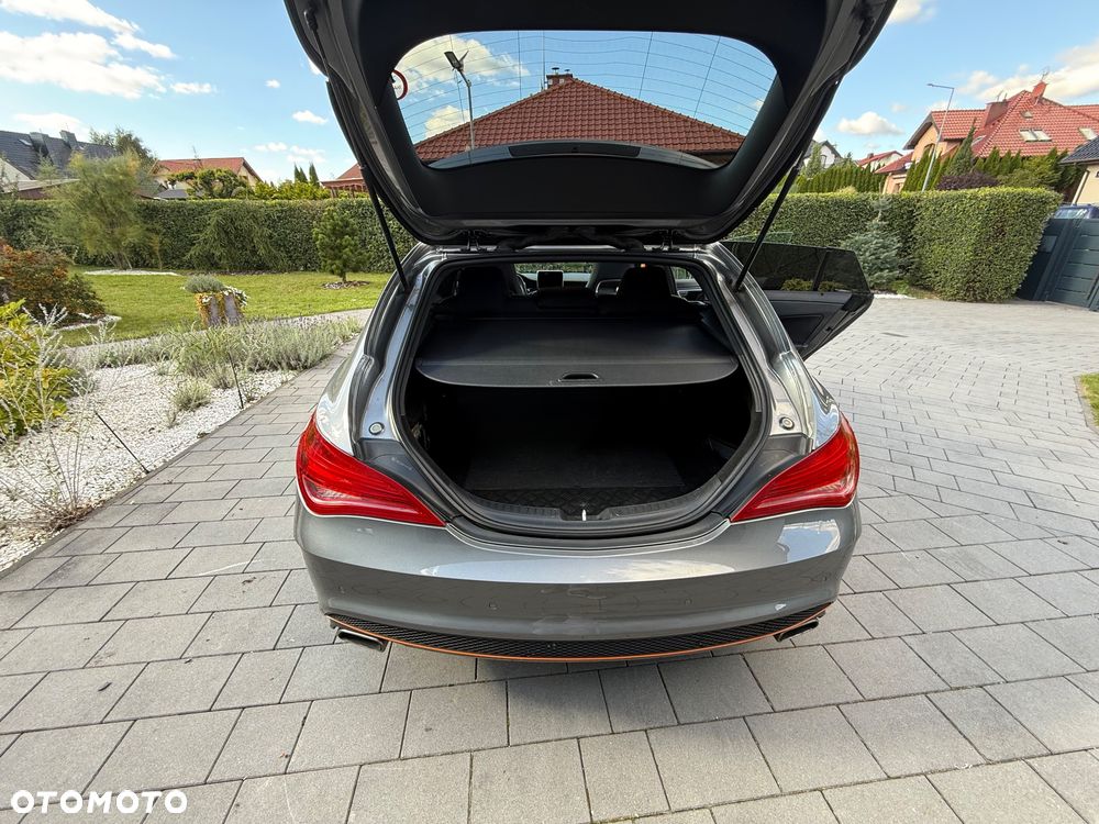 Mercedes-Benz CLA 200 7G-DCT - 6
