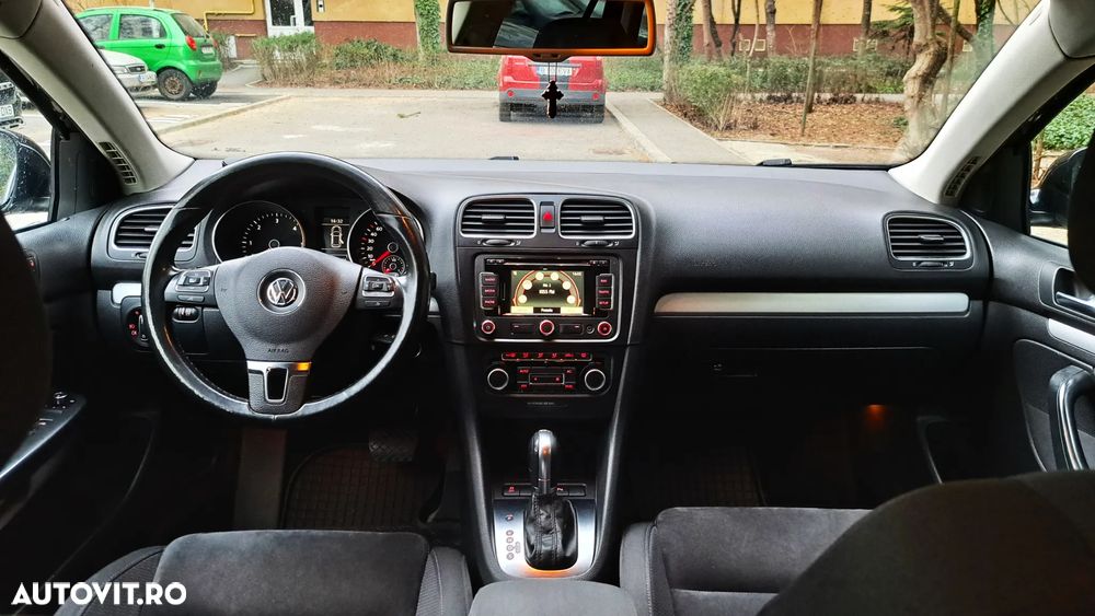 Volkswagen Golf 1.6 TDI DPF DSG Highline - 8