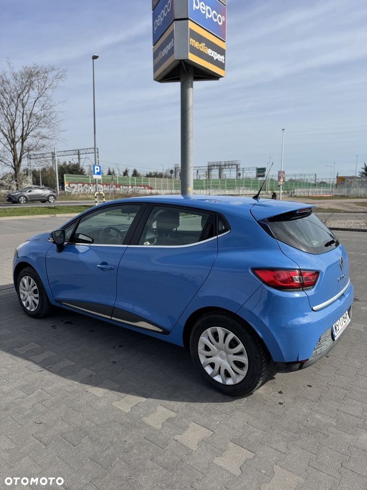 Renault Clio 1.2 16V Alize - 3