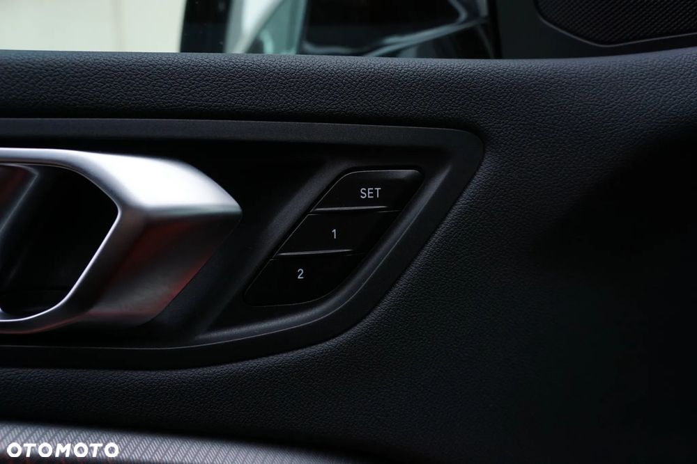 BMW Seria 2 220i Sport Line - 13