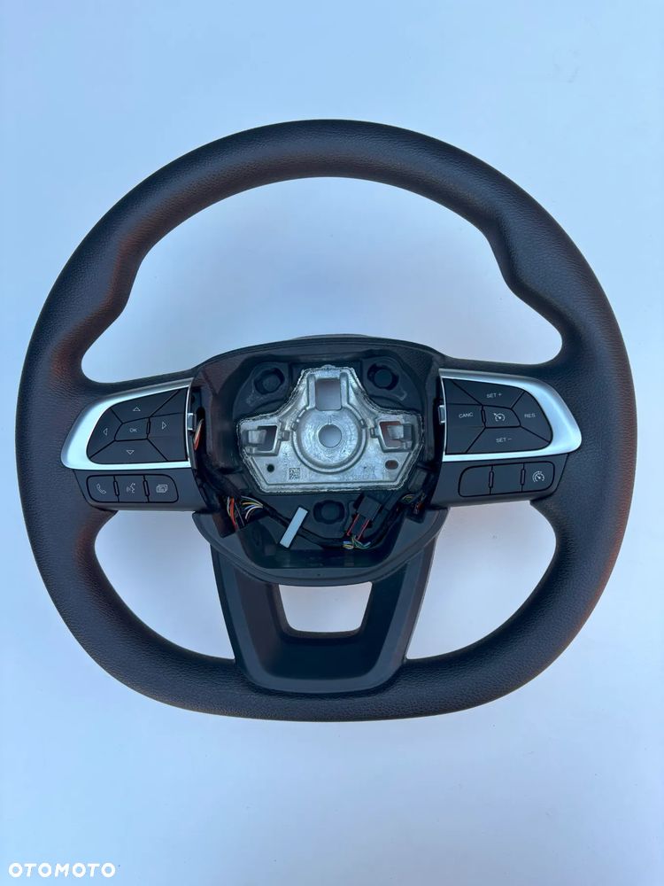 Iveco Daily 2019- Kierownica multifunkcja igła