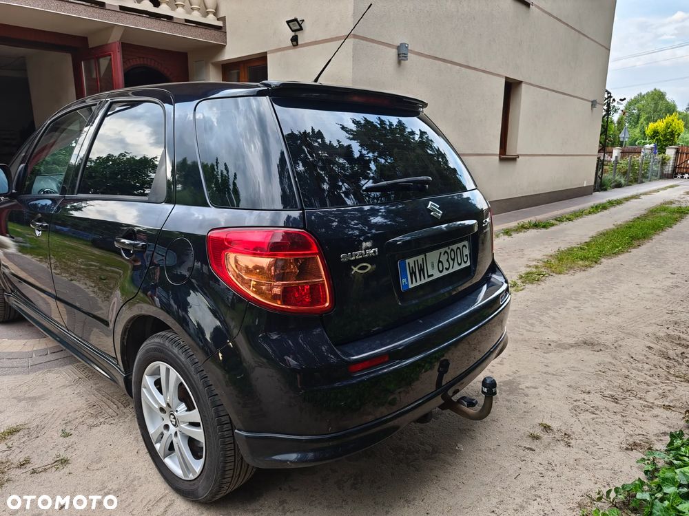 Suzuki SX4 1.6 Premium - 6