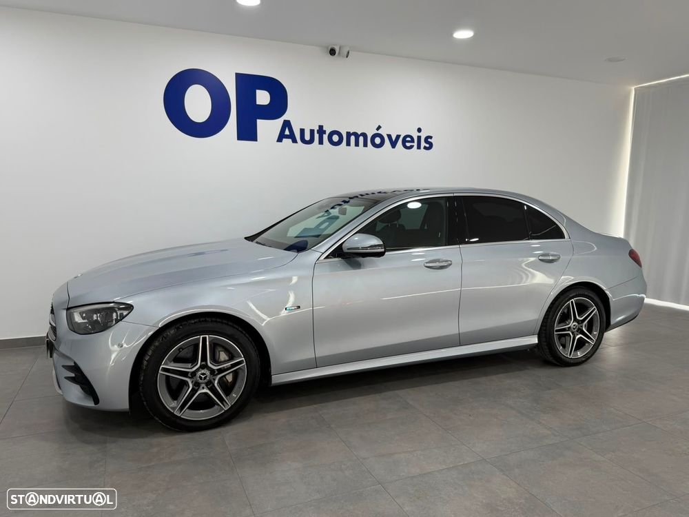 Mercedes-Benz E 300 de AMG Line - 3