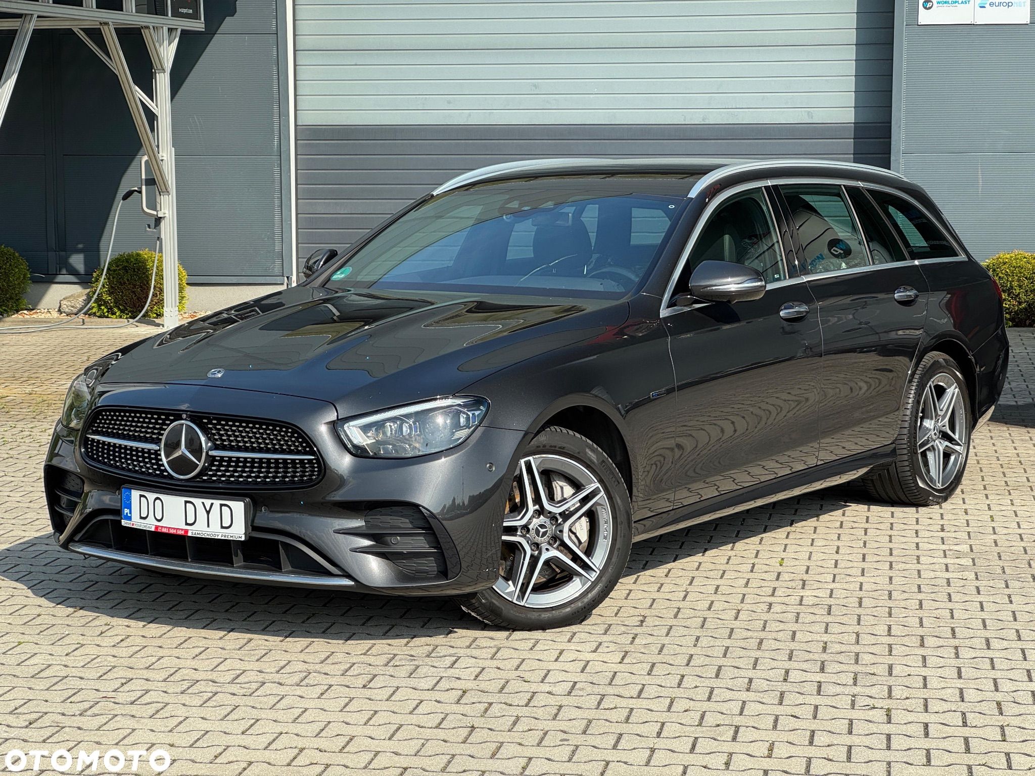 Mercedes-Benz Klasa E 300 de 4-Matic AMG - 1
