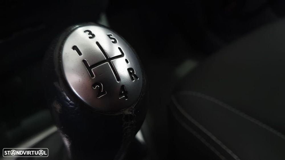 Renault Clio 0.9 TCe Limited - 19