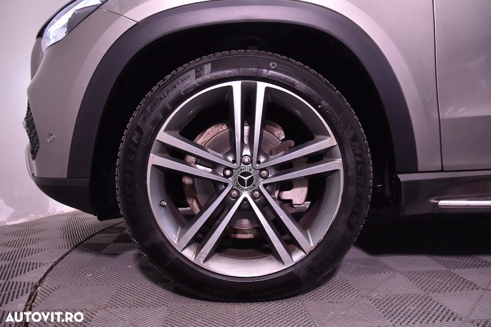Mercedes-Benz GLE 300 d 4MATIC - 13
