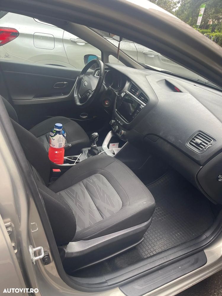 Kia Ceed - 6