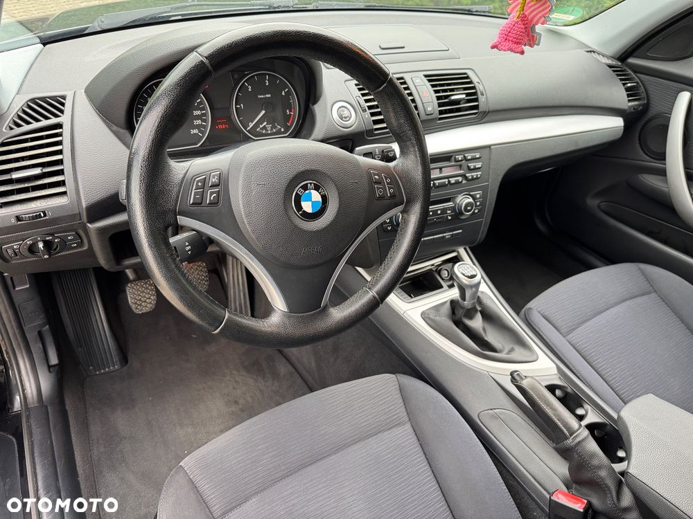 BMW Seria 1 116d DPF Edition Lifestyle - 17