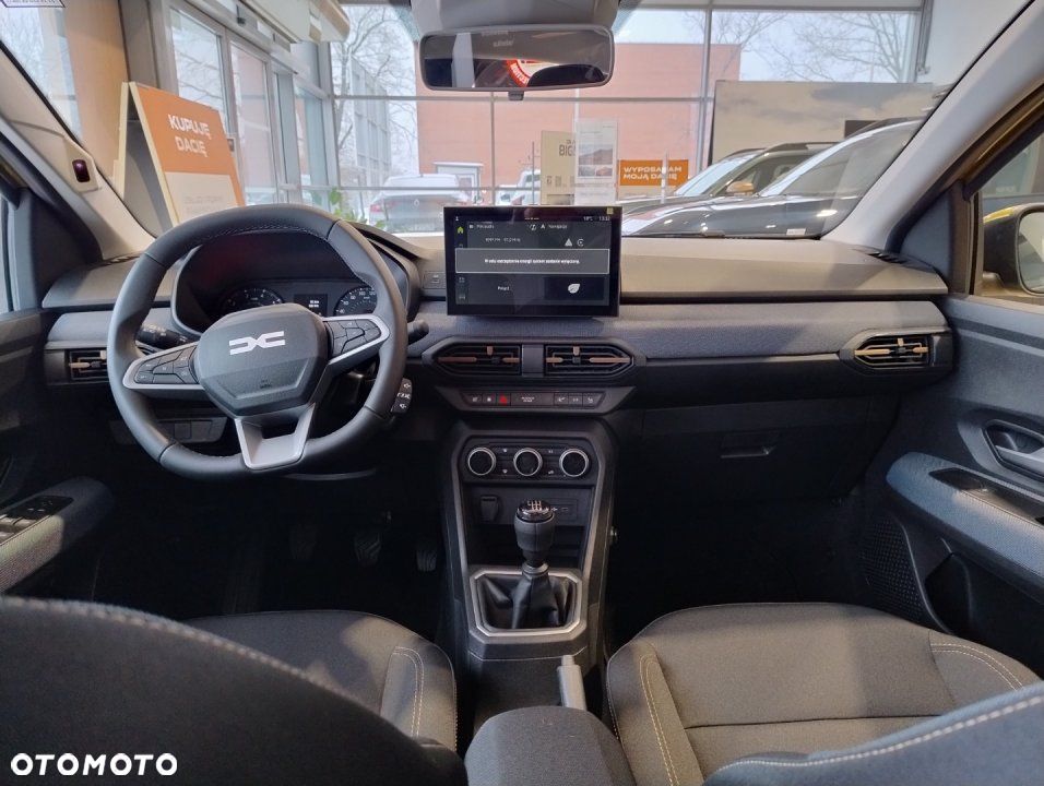 Dacia Sandero - 8