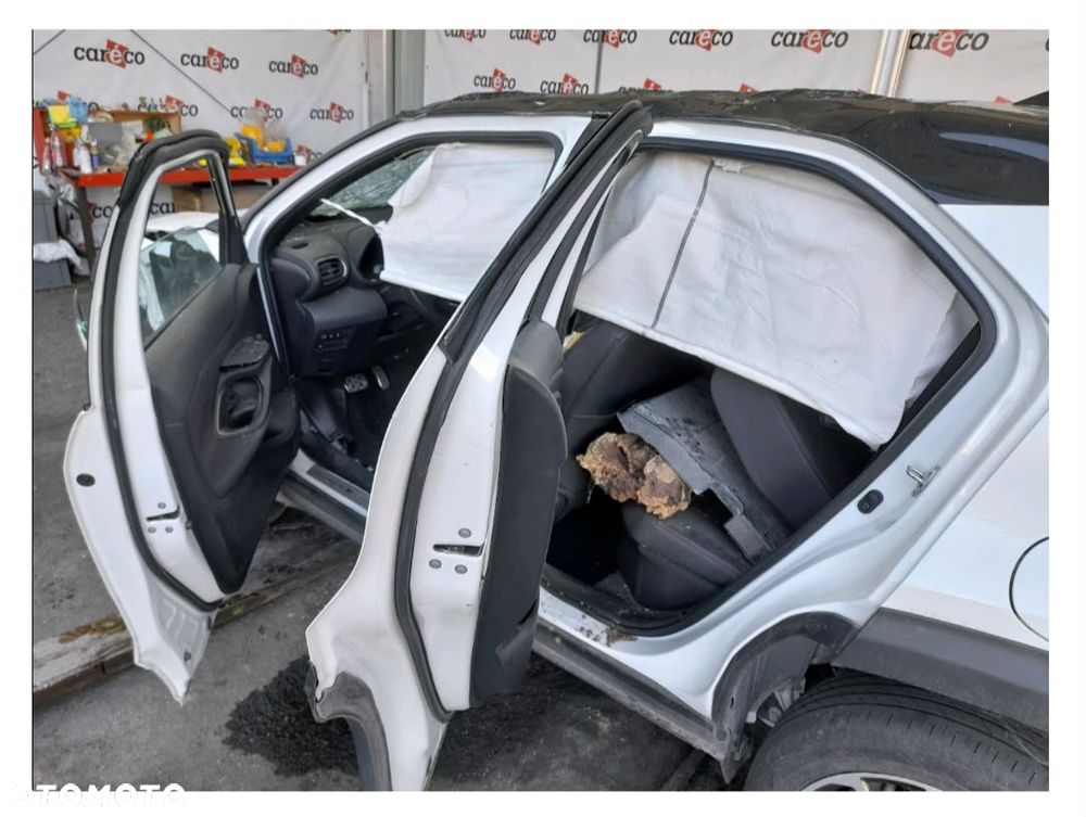 Toyota Yaris Cross Hybrid 1.5 GR Sport - 10