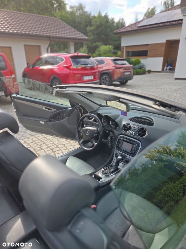 Mercedes-Benz SL - 11