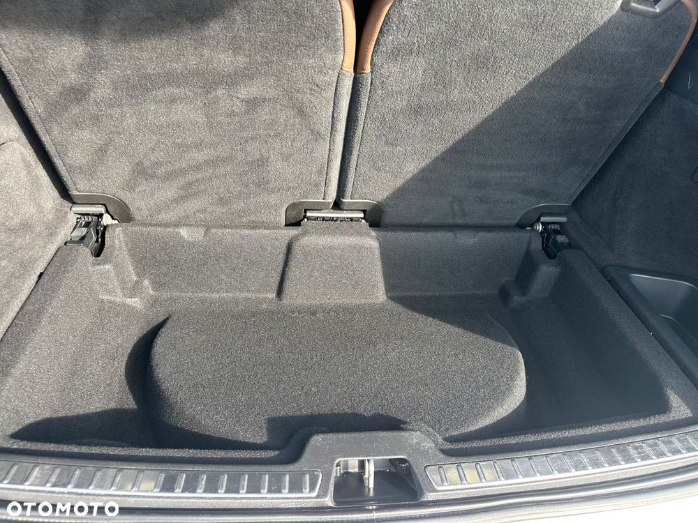 Volvo XC 90 T6 AWD Momentum 7os - 29