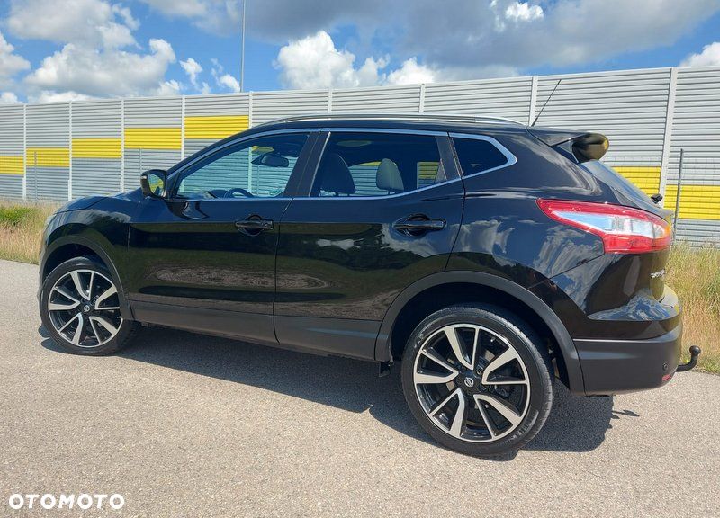 Nissan Qashqai 1.6 dCi 4 x 4 DPF tekna - 15