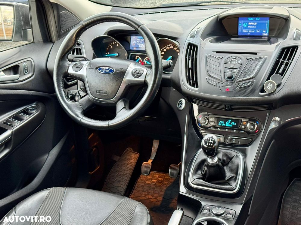 Ford Kuga 2.0 TDCi 2x4 Titanium - 19