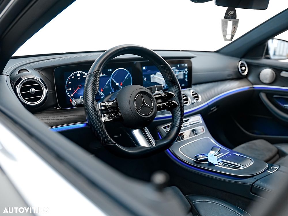 Mercedes-Benz E 300 9G-TRONIC AMG Line - 13