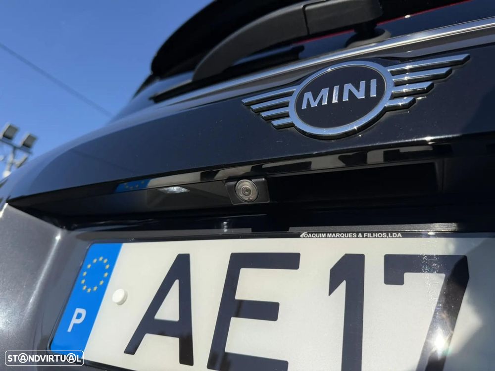 MINI Countryman Cooper SE ALL4 Auto - 11