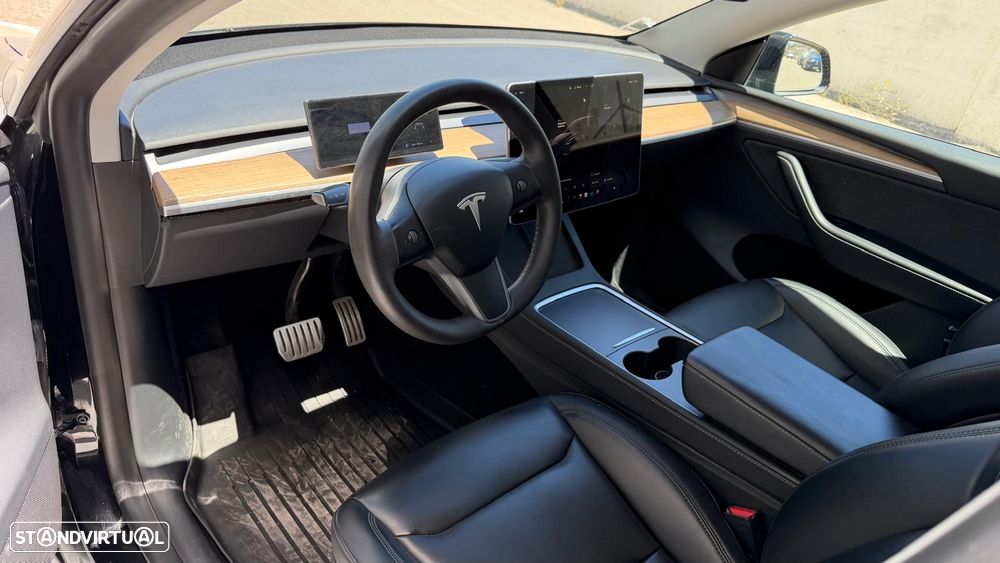 Tesla Model Y Performance Tração Integral — fotografia 12