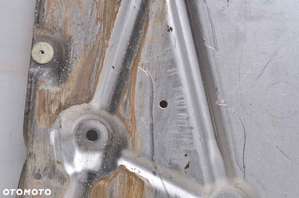 BMW I4 G26 eDrive40 340KM OSŁONA PŁYTA POD SILNIK 7915376 - 7