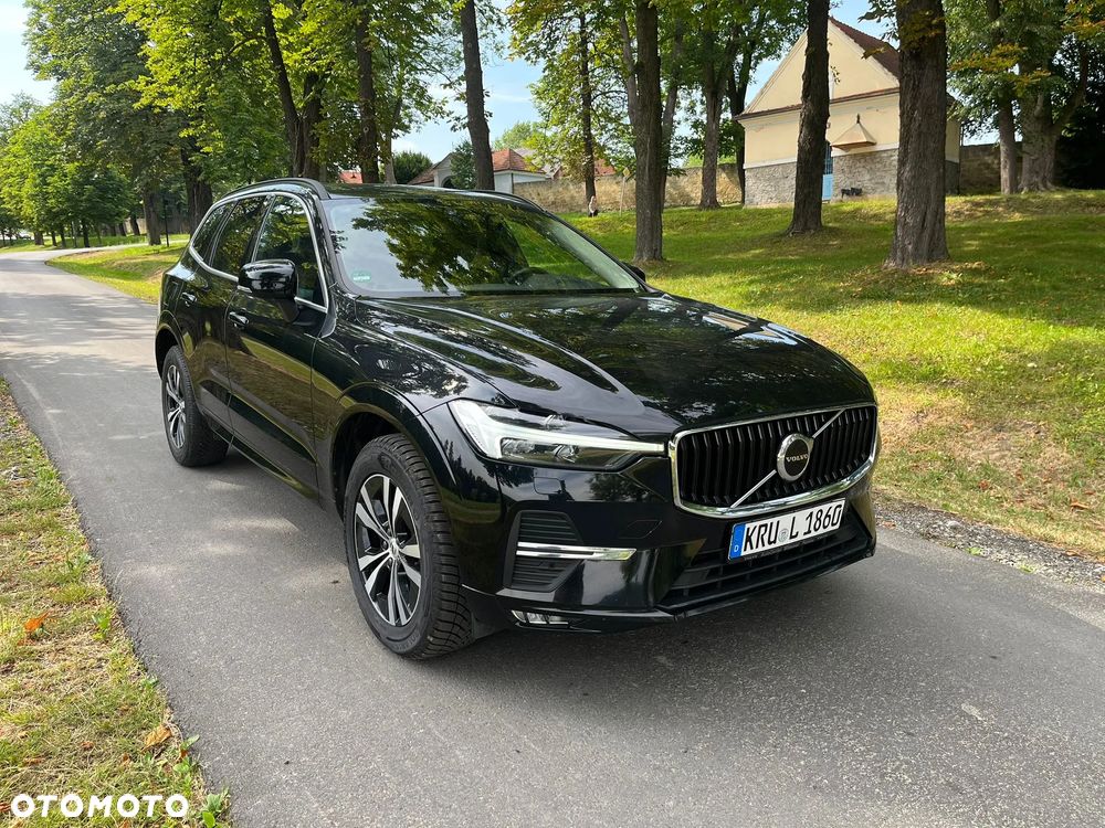 Volvo XC 60 B4 D AWD Geartronic Momentum Pro