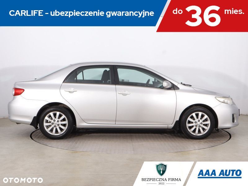Toyota Corolla - 8