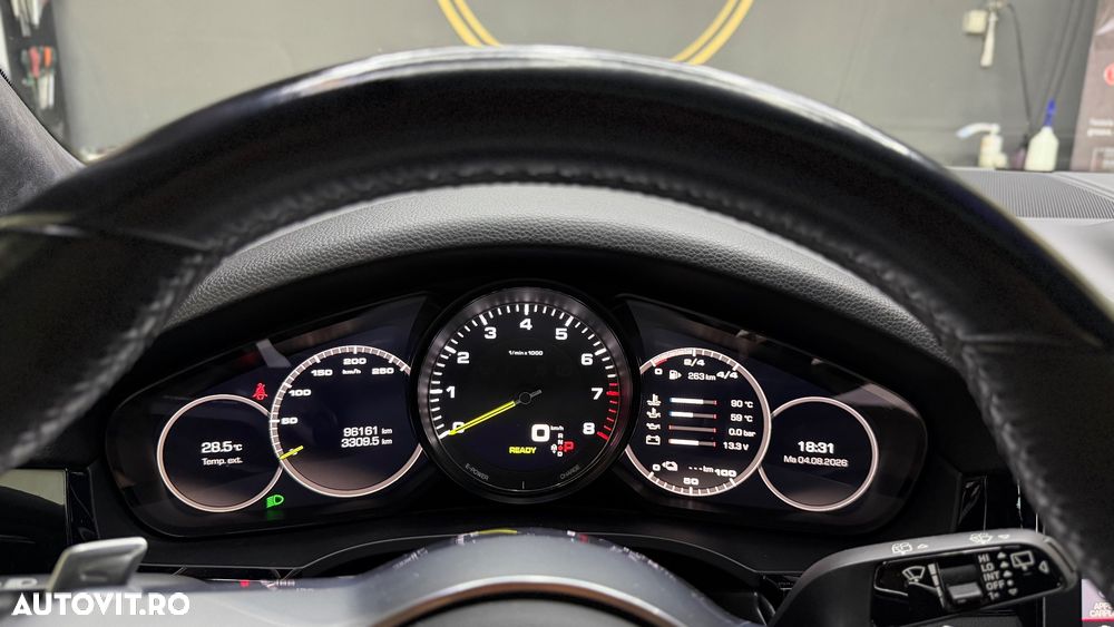 Porsche Cayenne Tiptronic S Platinum Edition - 7