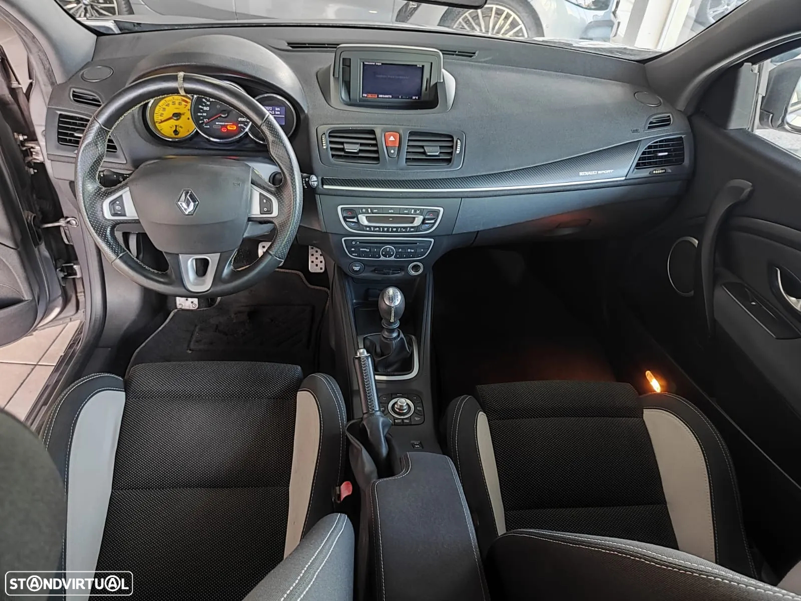 Renault Mégane Coupe 2.0 T 16V RS - 20