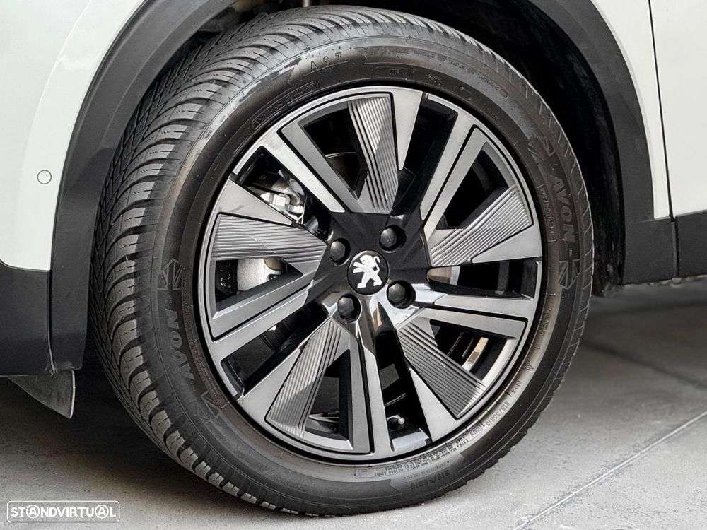 Peugeot 2008 PureTech 155 EAT8 GT - 28