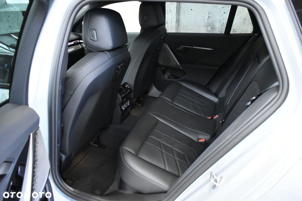 BMW Seria 5 - 24