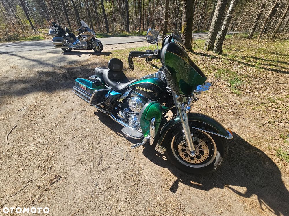 Harley-Davidson FLHTCU Ultra - 8