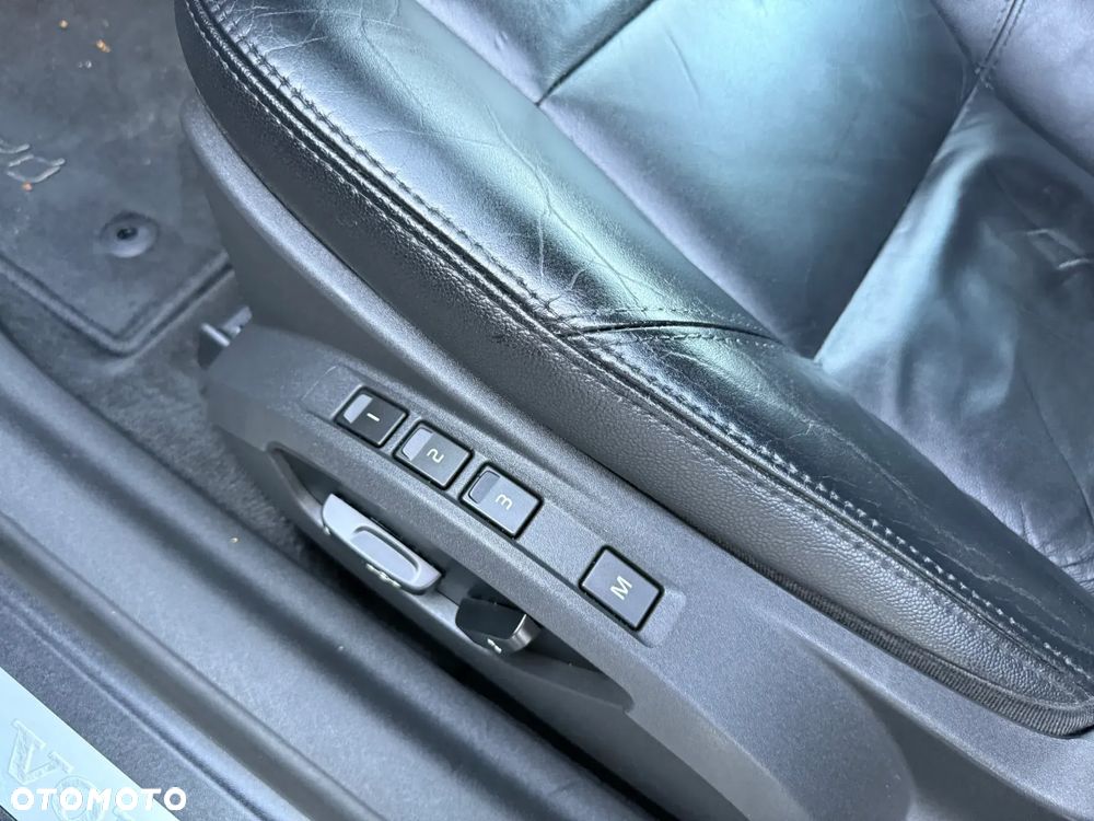 Volvo C70 D5 Kinetic - 23