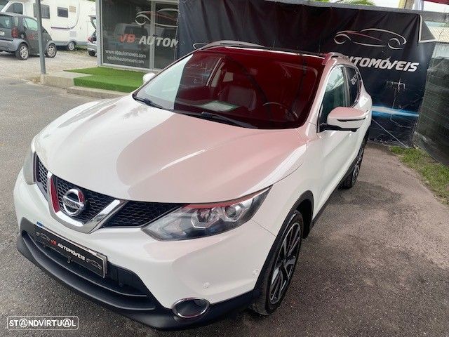 Nissan Qashqai 1.5 dCi Tekna - 4