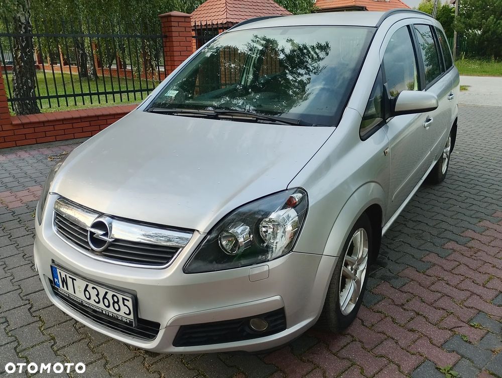 Opel Zafira 1.8 Edition - 1