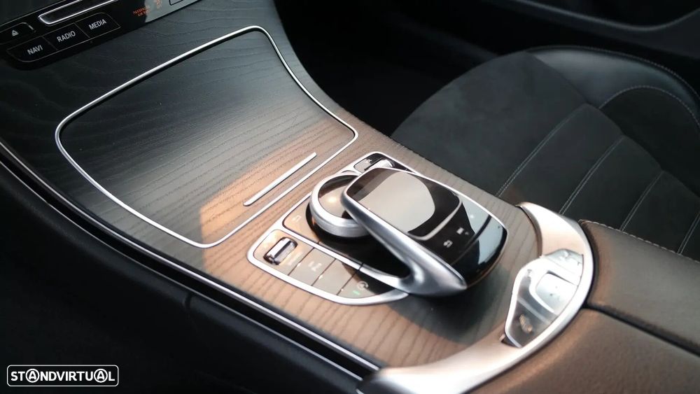 Mercedes-Benz C 220 d Cabrio Aut. - 21