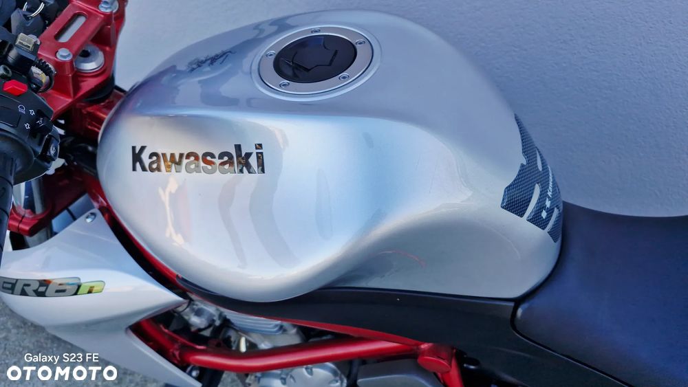 Kawasaki ER - 22