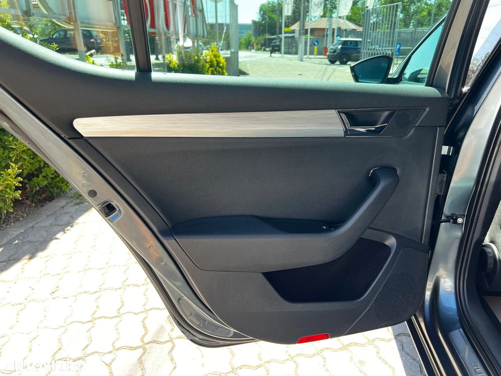 Skoda Superb 1.5 TSI DSG Style - 33