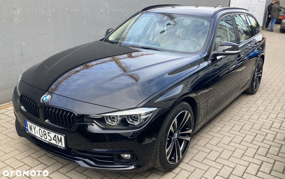 BMW Seria 3 318i Sport Line Shadow - 15