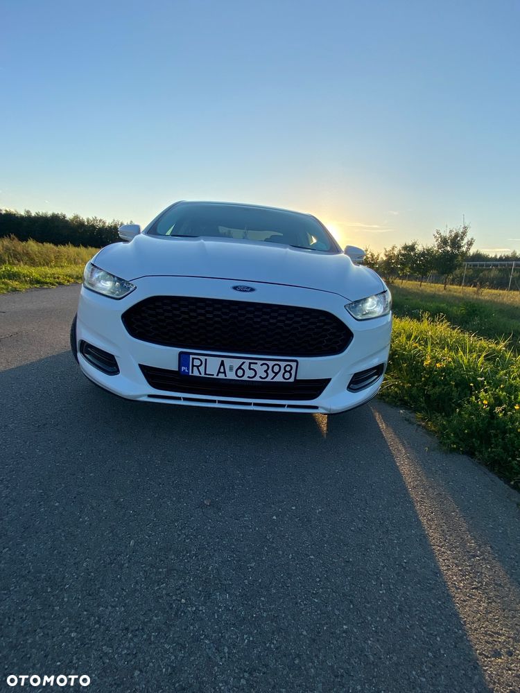 Ford Fusion - 3