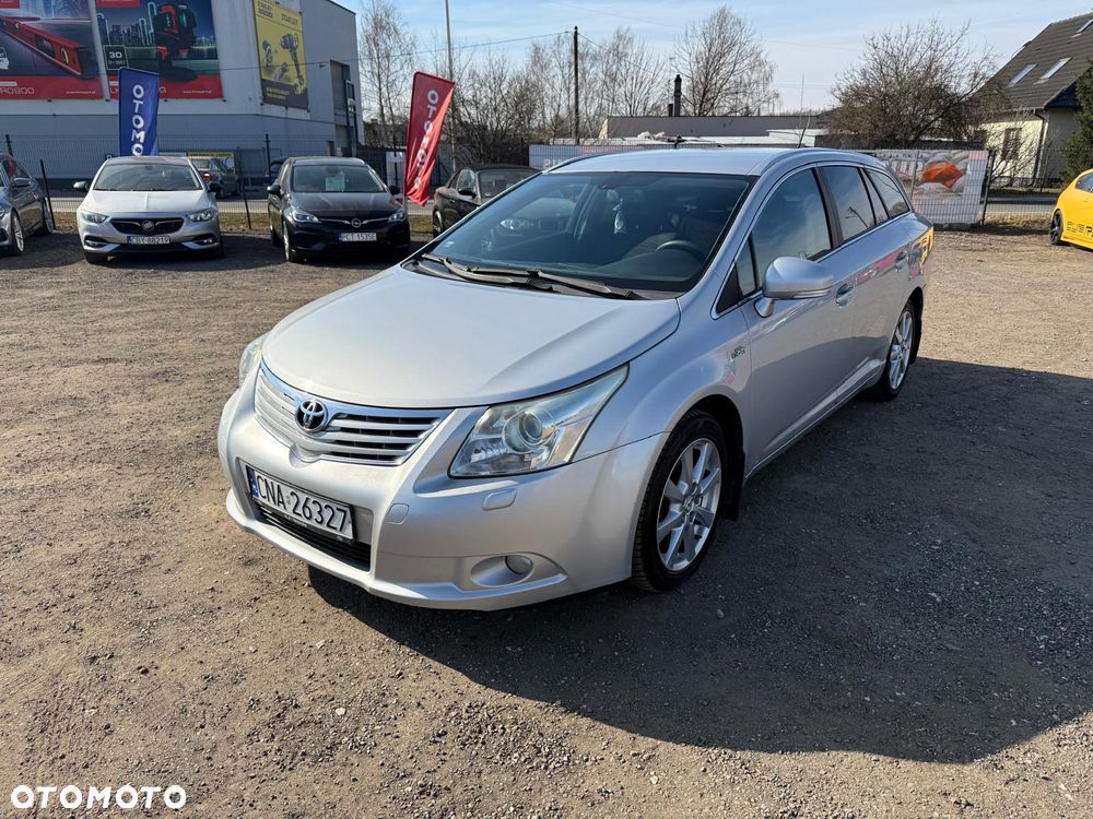 Toyota Avensis 2.2 D-4D Prestige - 1