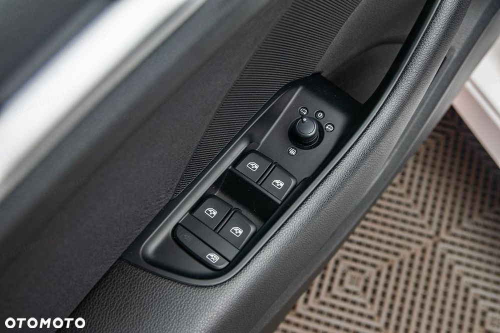 Audi A3 Limousine 35 TFSI mHEV S Line S tronic - 10