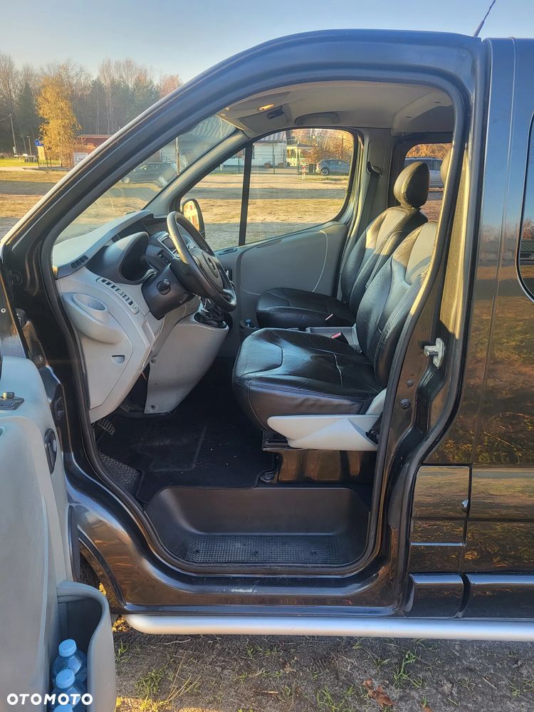 Opel Vivaro - 5