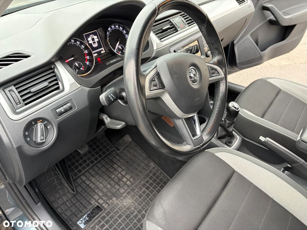 Skoda RAPID 1.6 TDI DPF Clever - 17