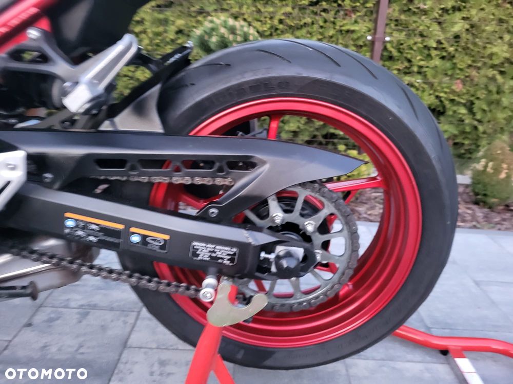 Kawasaki Z 900 - 20