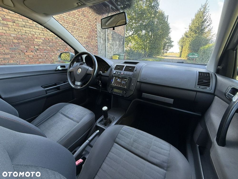 Volkswagen Polo 1.4 16V Comfortline - 35