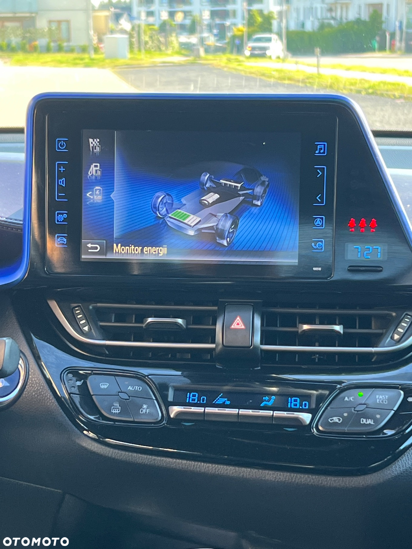 Toyota C-HR 1.8 Hybrid Prestige - 32