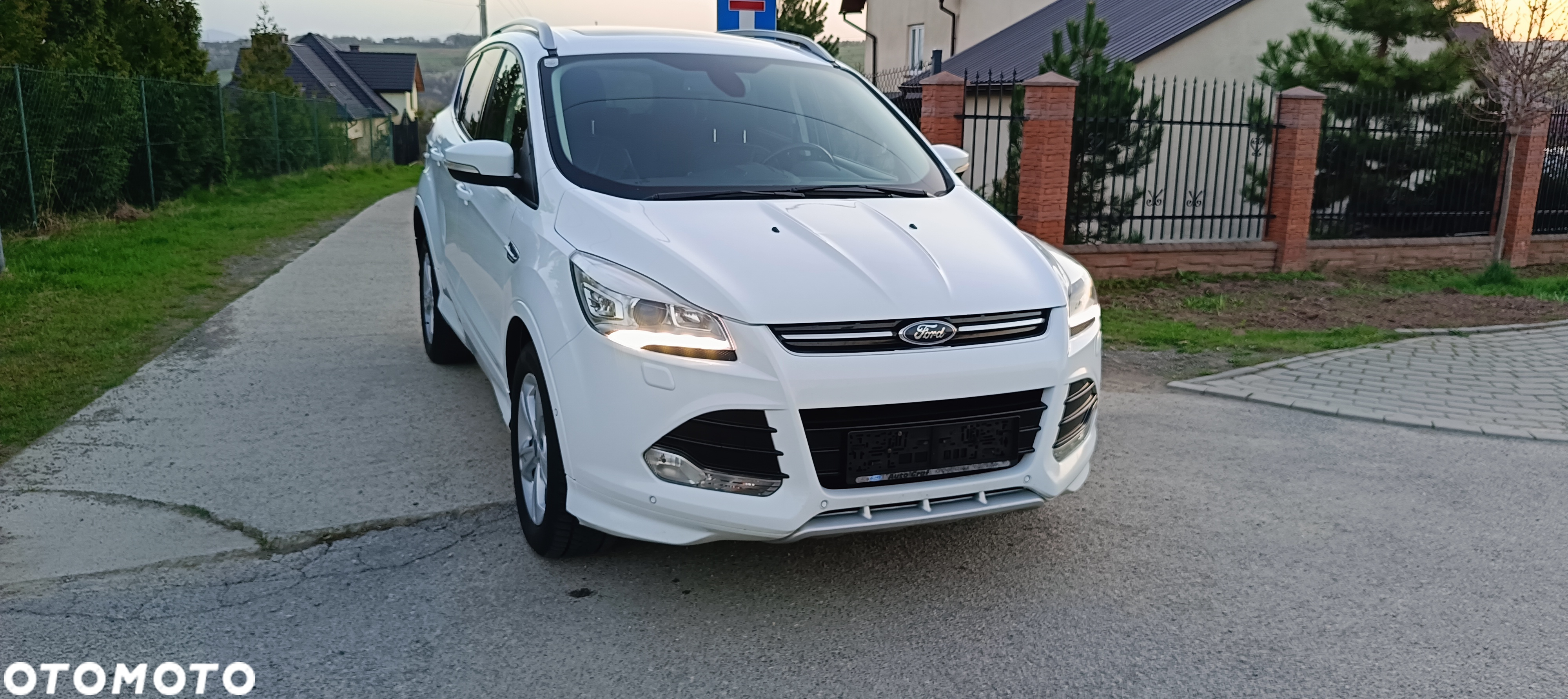 Ford Kuga 2.0 TDCi Titanium S - 3