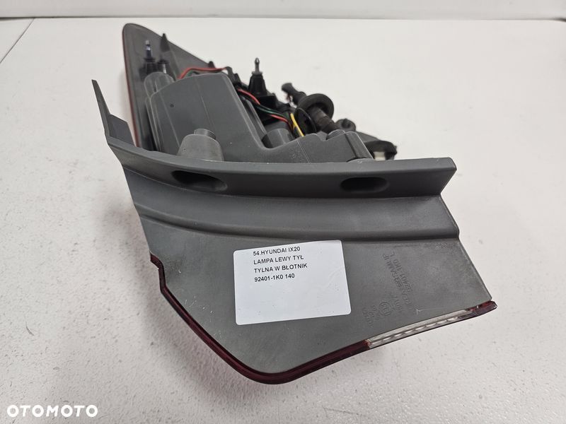 HYUNDAI IX20 LAMPA LEWY TYŁ LEWA TYLNA W BŁOTNIK 92401-1K0 - 5
