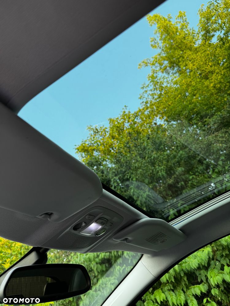 Peugeot 208 e-HDi 115 Stop&Start Allure - 17