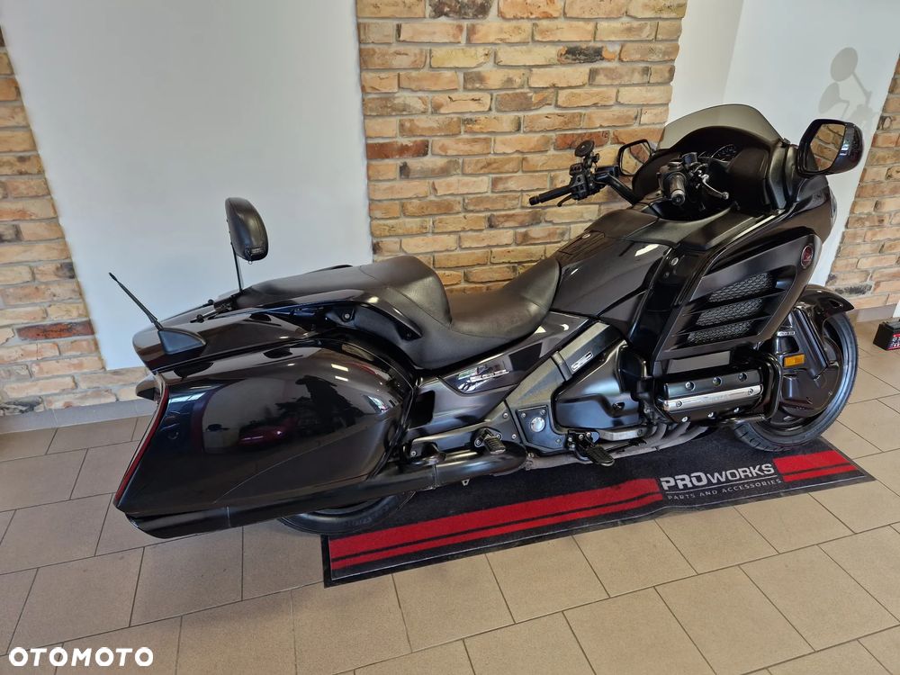 Honda GL - 20